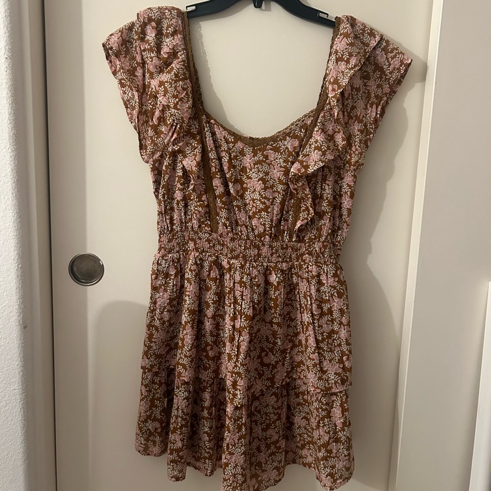 Floral Mini American Eagle Dress!
